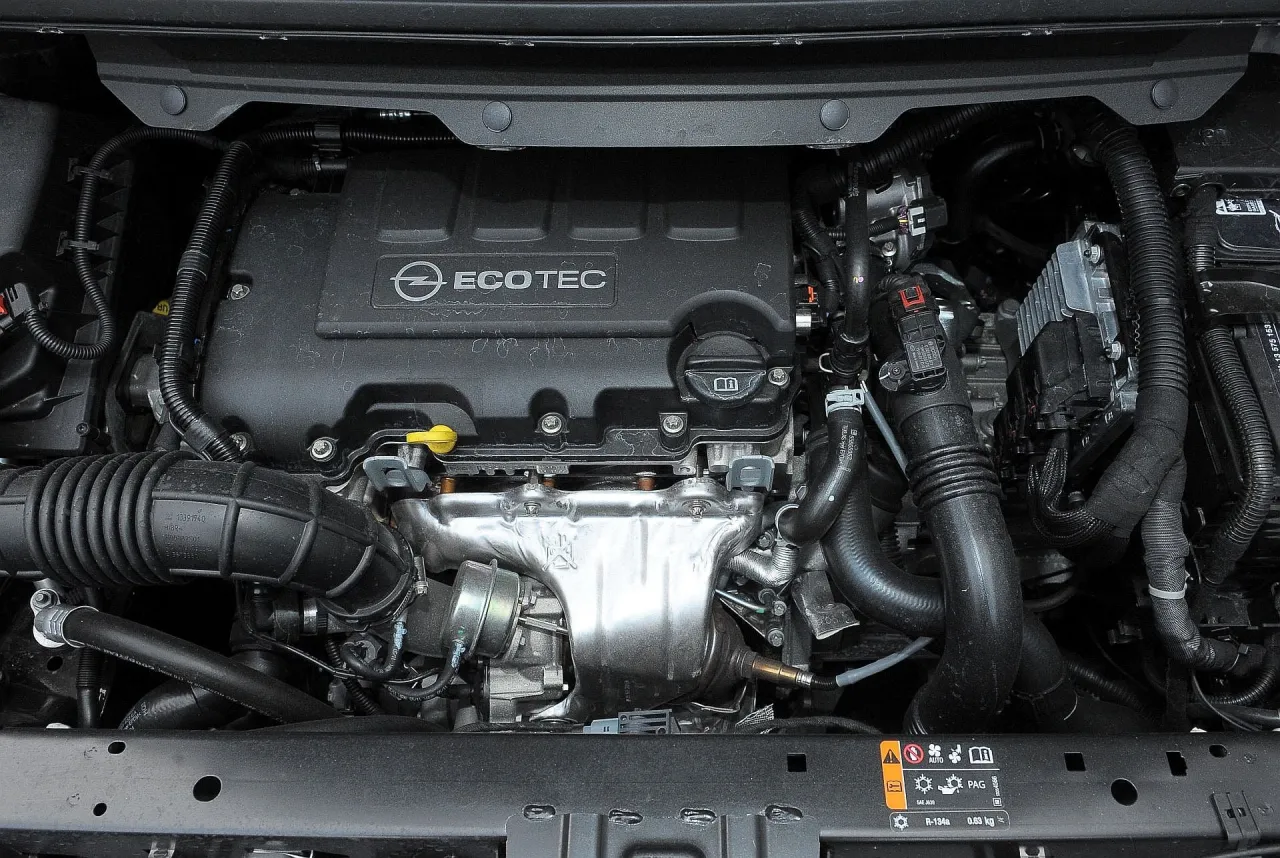 Opel Zafira C Tourer silniki diesel porównanie