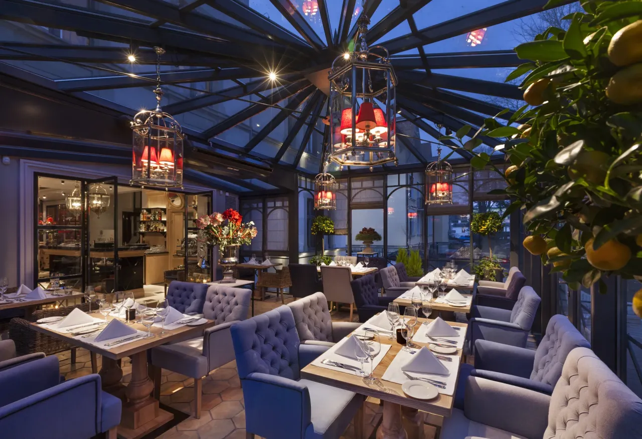 elegancka restauracja Sopot wnętrze