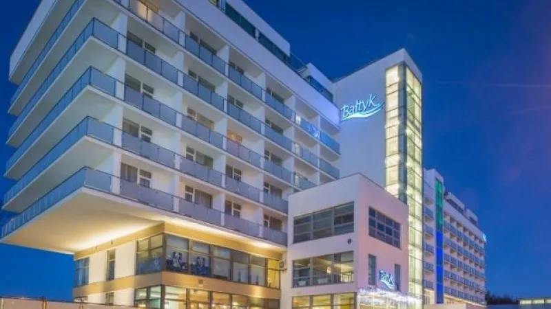 Sanatoria Kołobrzeg porównanie budynków