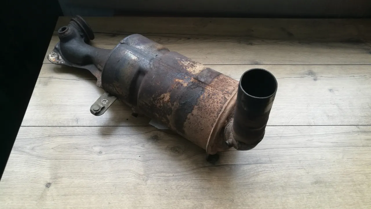 Zapchany filtr DPF objawy