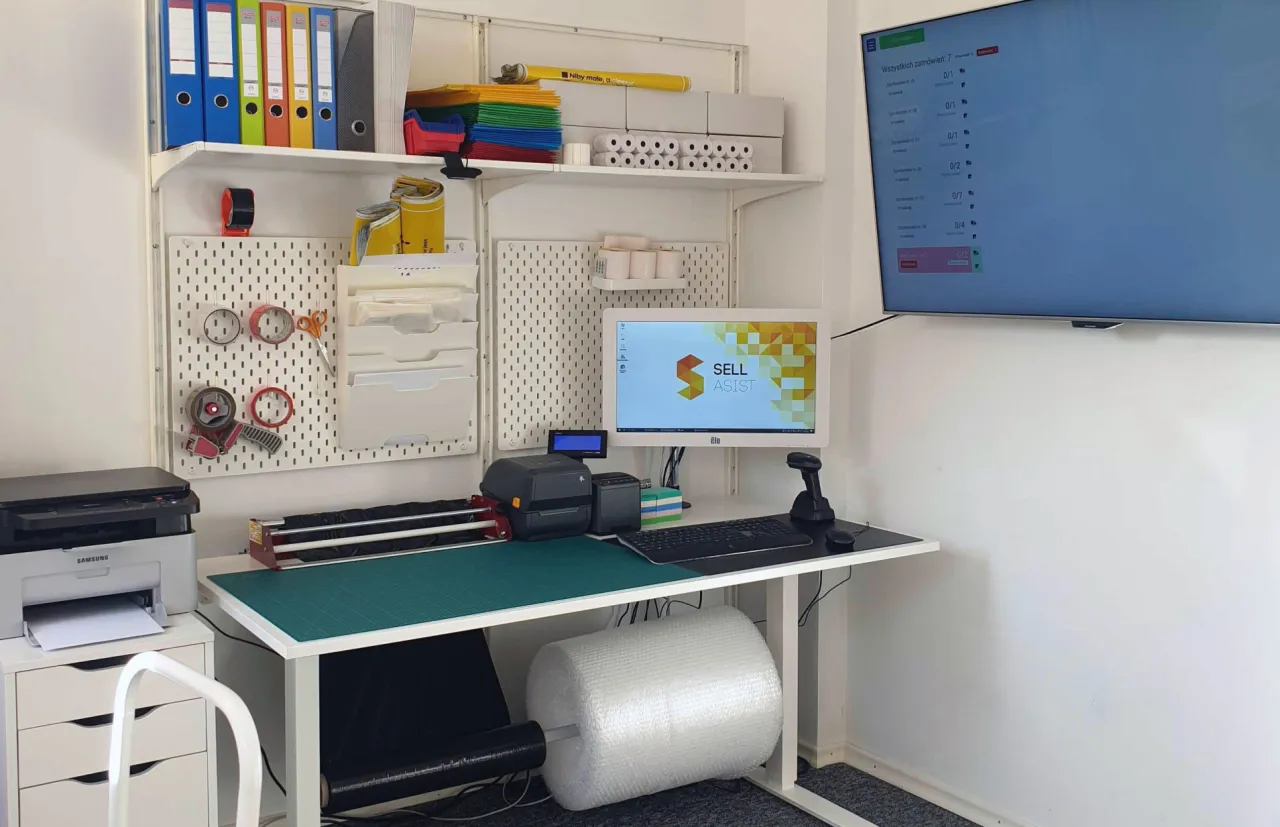 pakowanie komputera stacjonarnego materiały