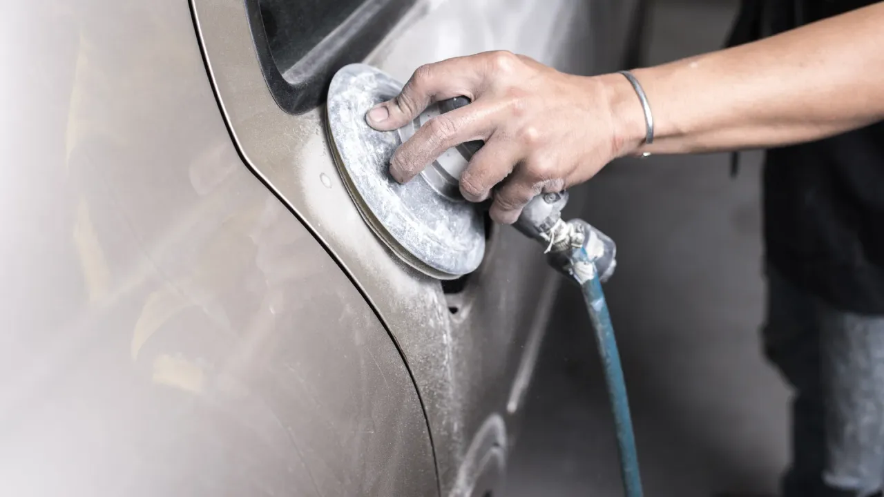 narzędzia do matowienia lakieru samochodowego