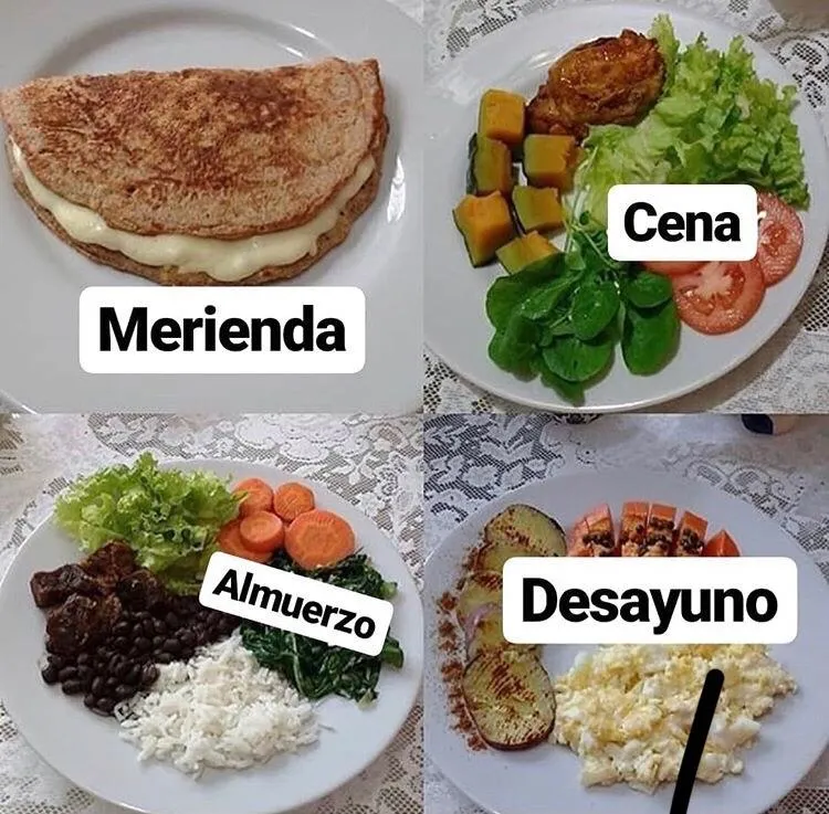 Collage de cuatro comidas: desayuno, almuerzo, merienda y cena