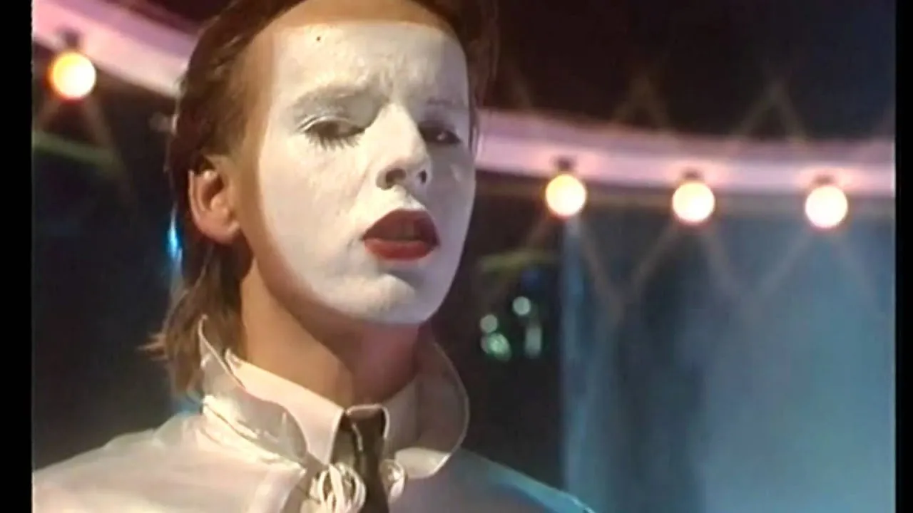 Drafi Deutscher Masquerade Guardian Angel