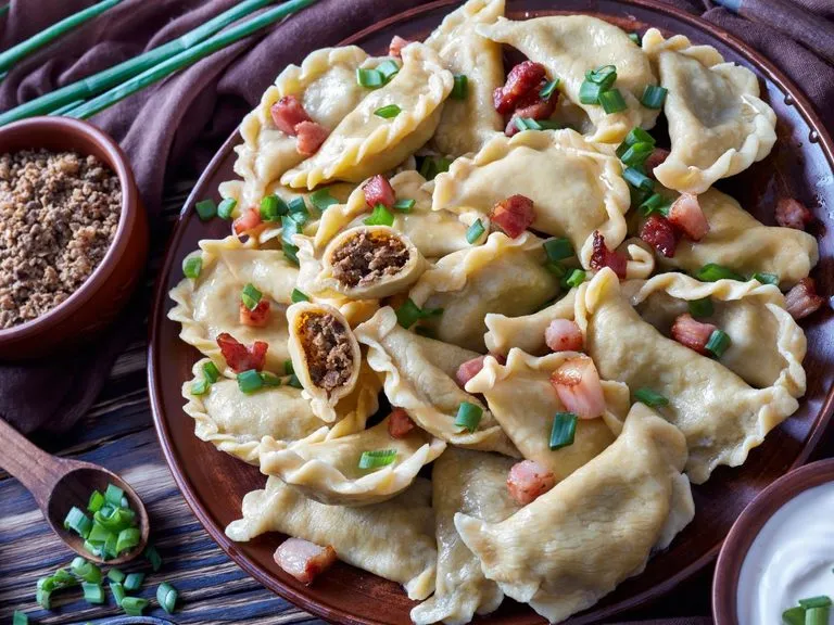 r&oacute;żne metody odgrzewania pierog&oacute;w