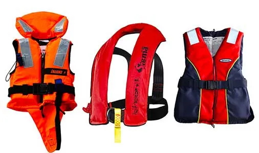 rodzaje kamizelek kajakowych piankowa pneumatyczna hybrydowa