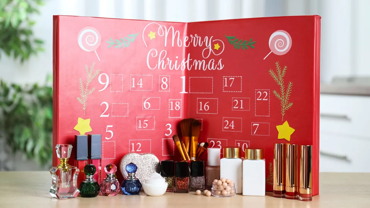 Kosmetik Adventskalender verschiedene Typen Vergleich