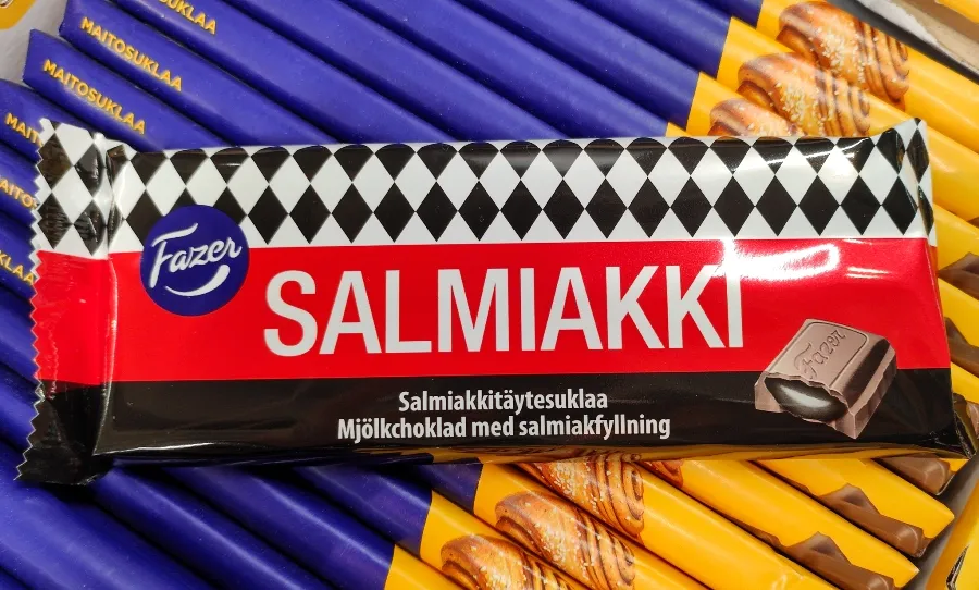 fińskie przysmaki Fazer Salmiakki malina moroszka