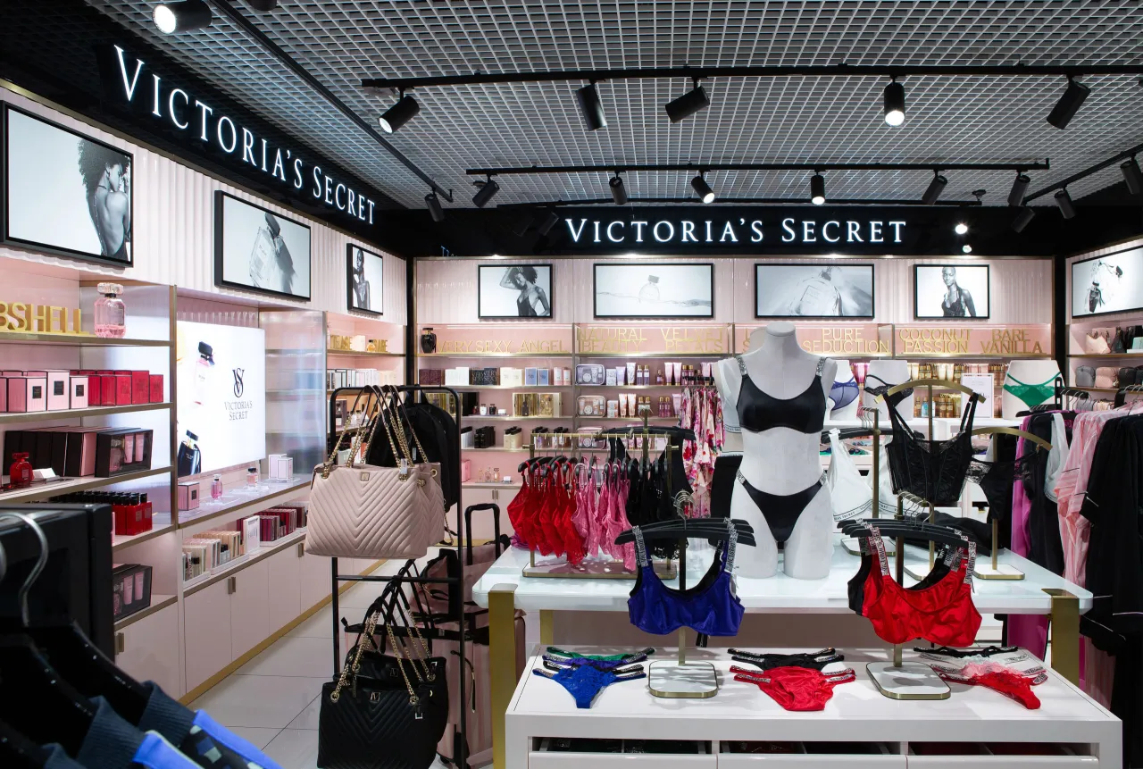 Victoria's Secret Very Sexy collection