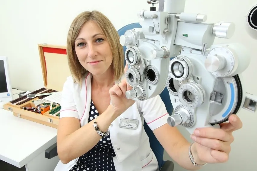 Zdjęcie Ile kosztuje badanie wzroku w Vision Express? Sprawdź aktualne ceny i promocje