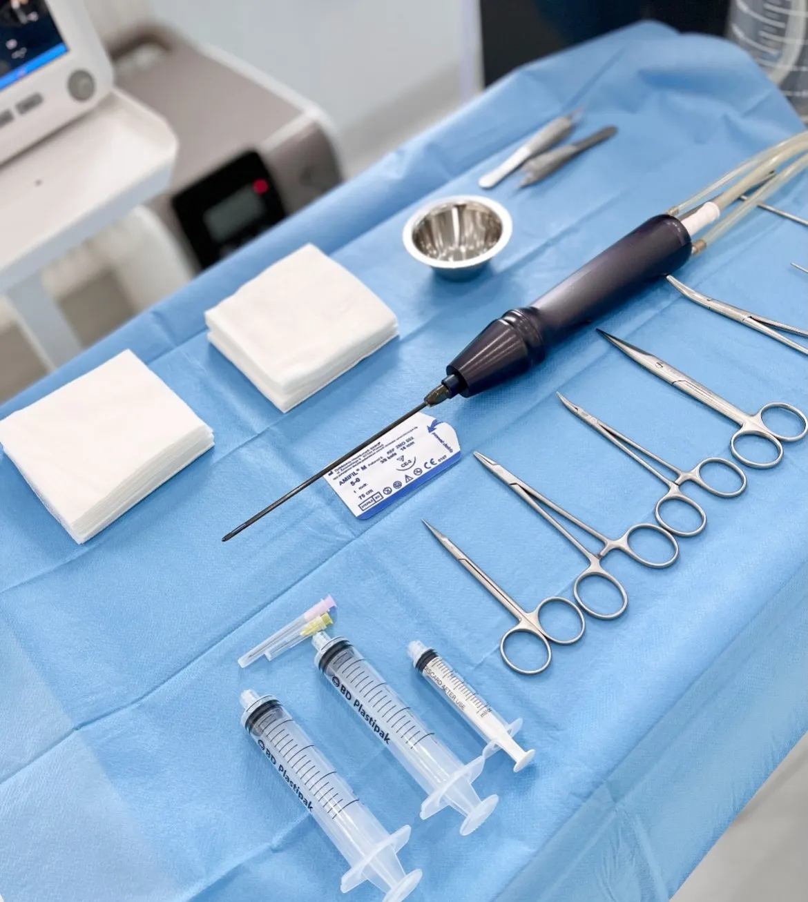 Zdjęcie Jak długo nosić ubranie uciskowe po liposukcji, aby uniknąć komplikacji?