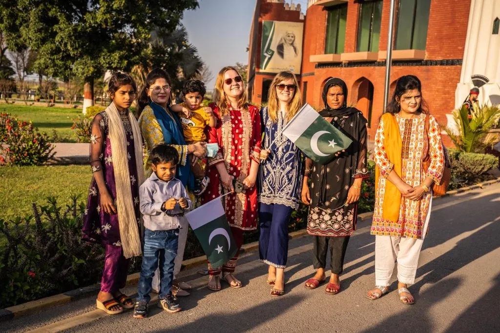 Zdjęcie Pakistan czy jest bezpiecznie? Poznaj prawdę o bezpieczeństwie podróży