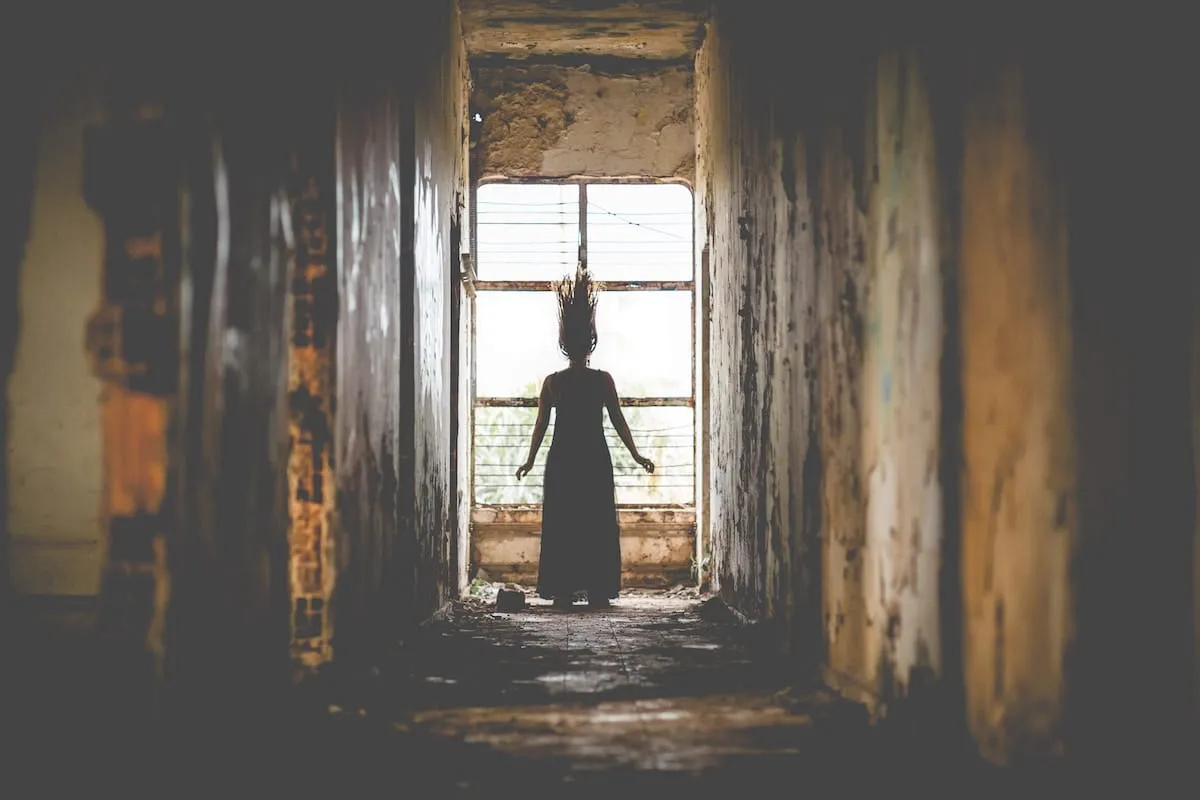 Zdjęcie Sabrina horror: Porównanie przerażających filmów i seriali
