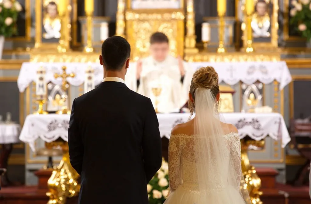 Zdjęcie O co zapytać księdza przed ślubem, aby uniknąć nieporozumień?
