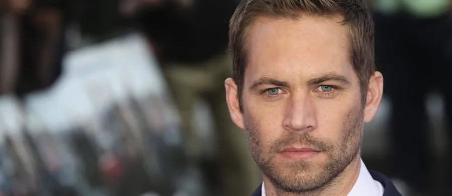 Zdjęcie Tragiczna śmierć aktora w wypadku samochodowym - szczegóły i reakcje