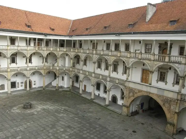 Zdjęcie Zamek Muzeum Piastów Śląskich w Brzegu – historia i atrakcje czekają