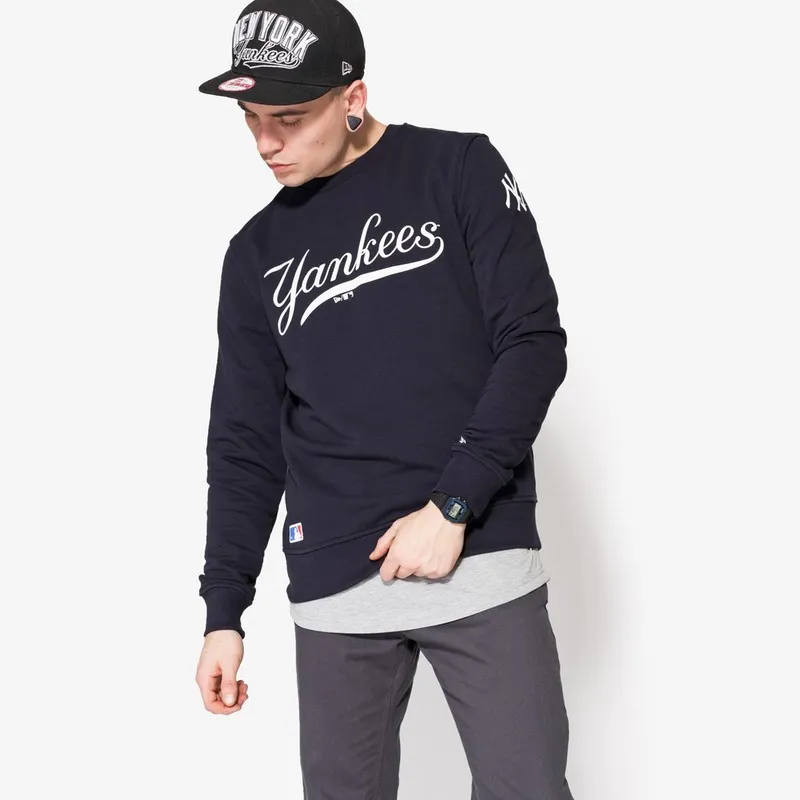 Zdjęcie Jak nosić czapkę snapback: 6 trików na stylowy look