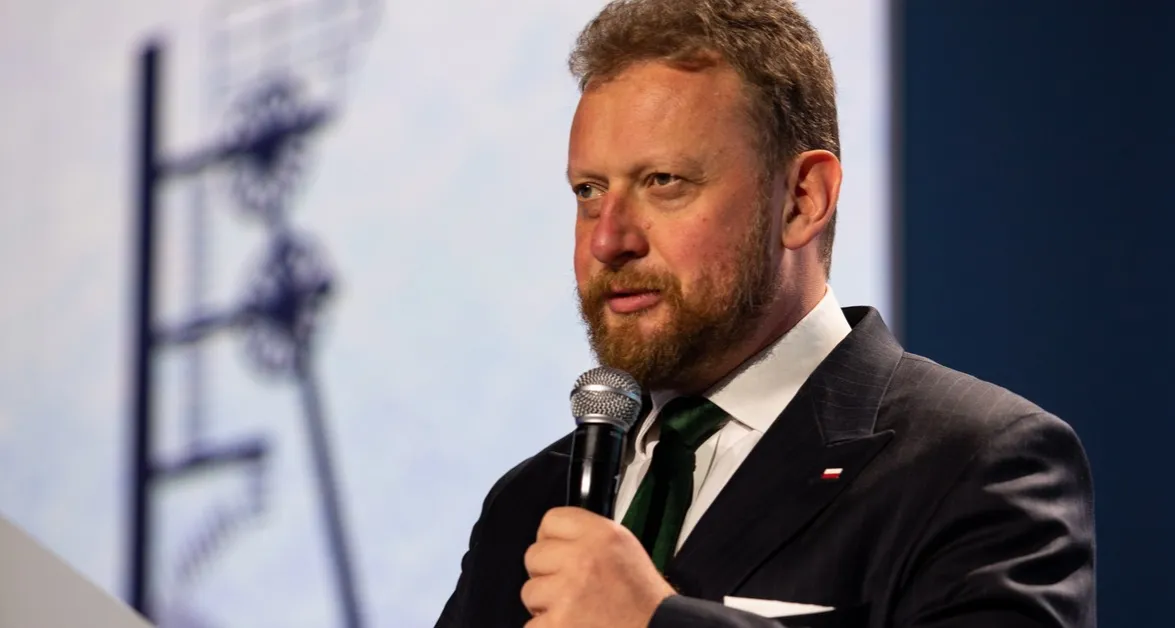 Zdjęcie Kosiniak-Kamysz kim jest z zawodu? Jego droga jako lekarza i polityka