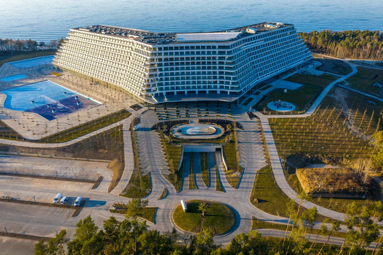 Zdjęcie Hotel w Pobierowie kiedy otwarcie? Sprawdź datę i szczegóły!