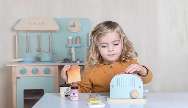 Zdjęcie Magiczne prezenty dla 2-letniej dziewczynki, które rozczulą każdego rodzica