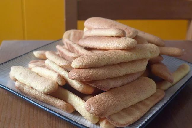 Zdjęcie Czy biszkopty tuczą? Poznaj ich kaloryczność i wpływ na dietę