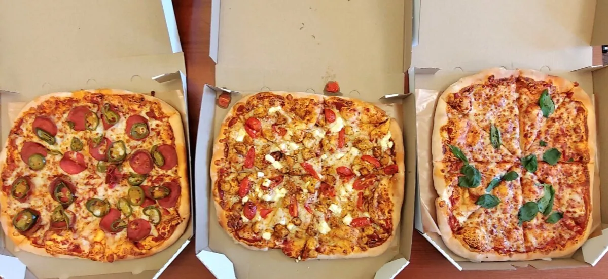 Zdjęcie Jak się pisze pizza? Poznaj poprawną pisownię i wymowę tego słowa