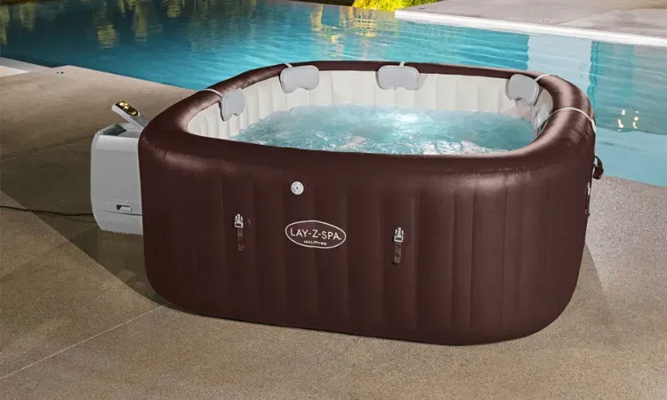 Zdjęcie Ile prądu pobiera jacuzzi ogrodowe? Koszty i zużycie energii ujawnione