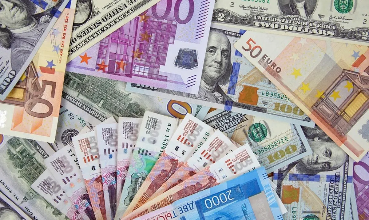 Zdjęcie Najważniejsze waluty światowe - dolary, euro, jeny