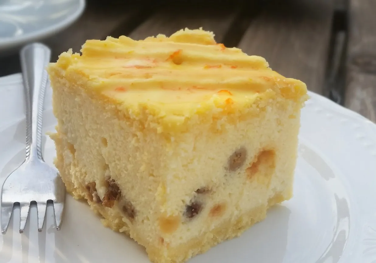 sernik krakowski z kratką i sernik wiedeński gładki