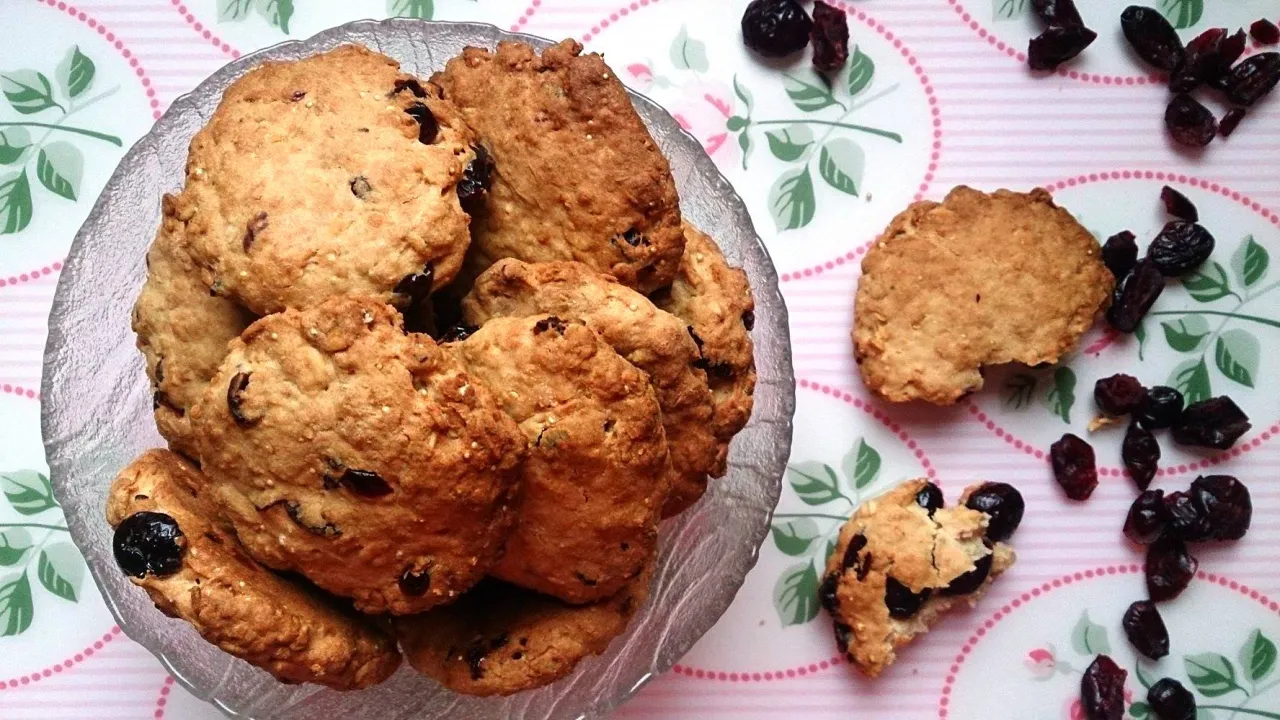 ciastka blw z różnymi dodatkami