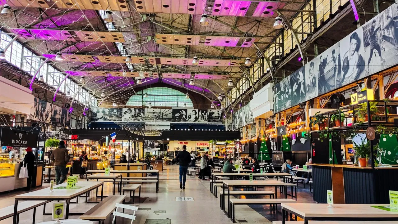 wegańskie restauracje warszawa centrum