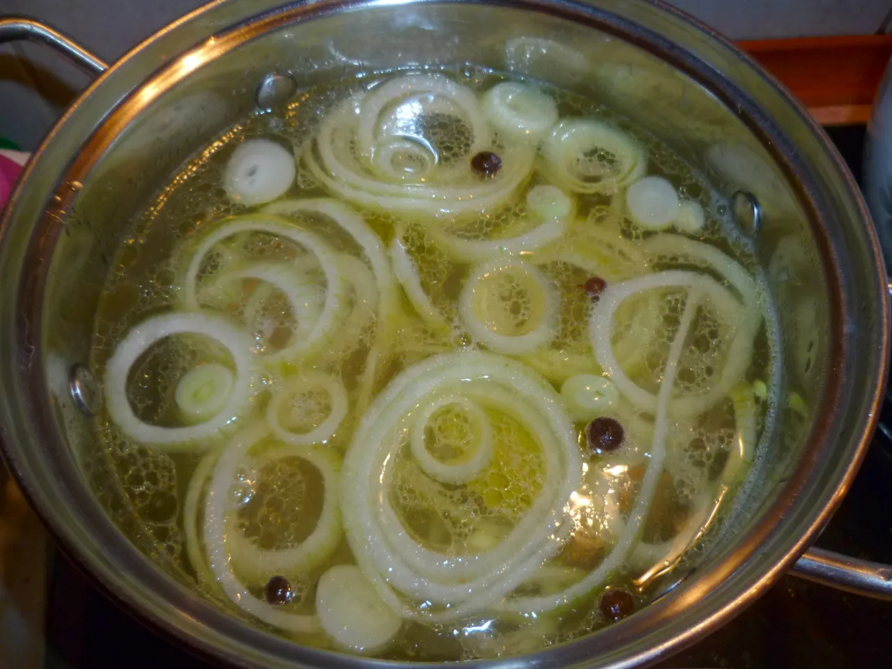 Domowa zalewa octowa do ryb