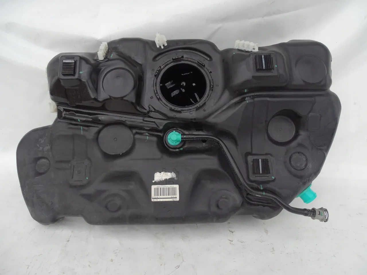 Opel Astra K zbiornik paliwa