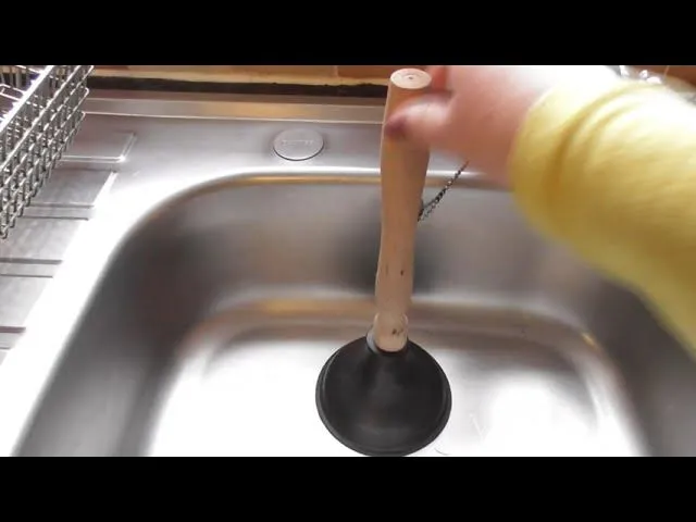 domowe sposoby na odetkanie kranu ocet kwasek cytrynowy