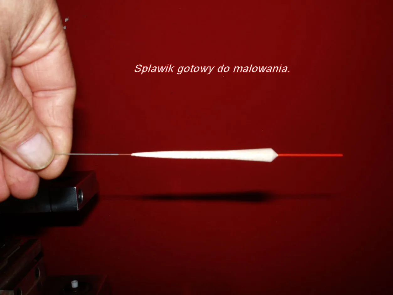 Materiały i narzędzia do wykonania spławika ze styropianu