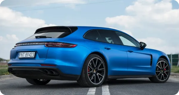 oklejanie samochodu zmiana koloru przykłady