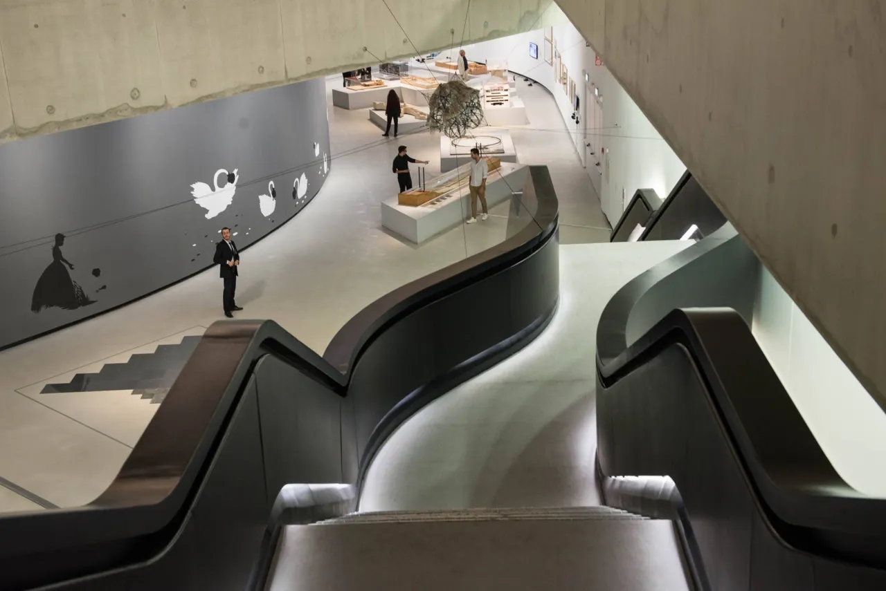 MAXXI Zaha Hadid architektura wnętrze