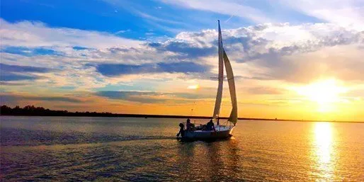 Mazury żaglówki jezioro