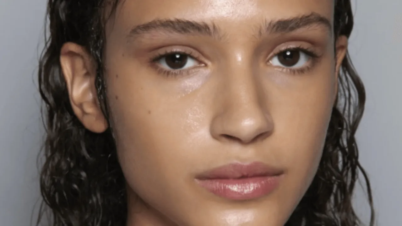 oliwa z oliwek na twarz przed i po