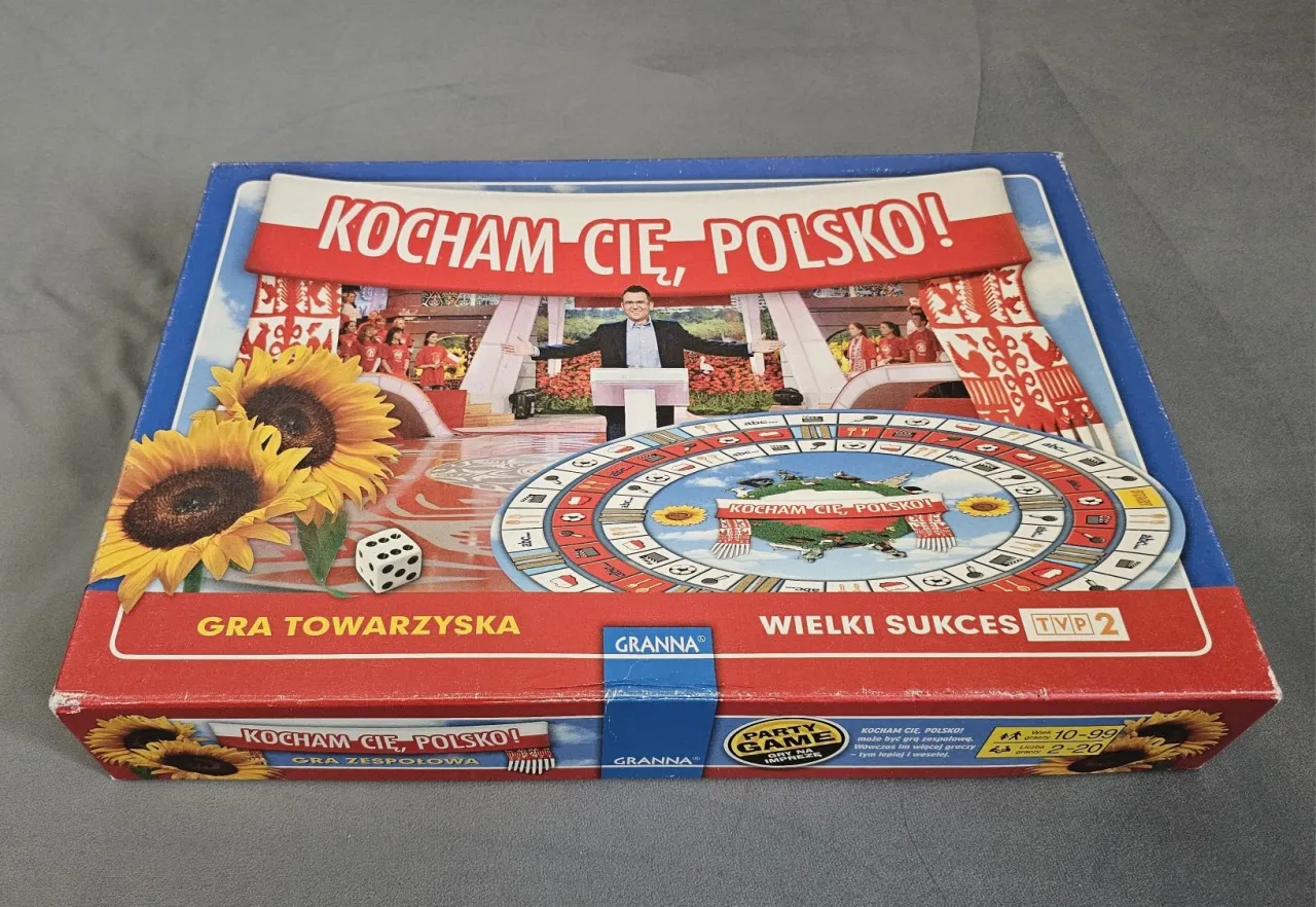 gra planszowa Kocham Cię Polsko pudełko