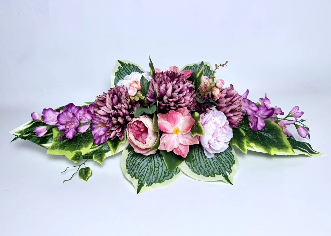 trwałe dekoracje na cmentarz