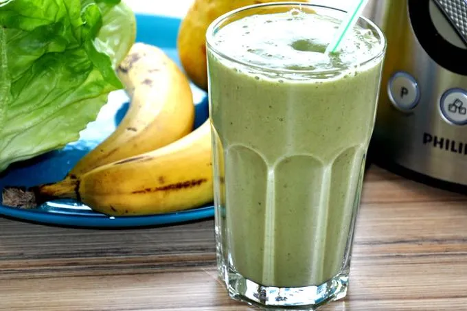 Porównanie koktajlu domowego i gotowego