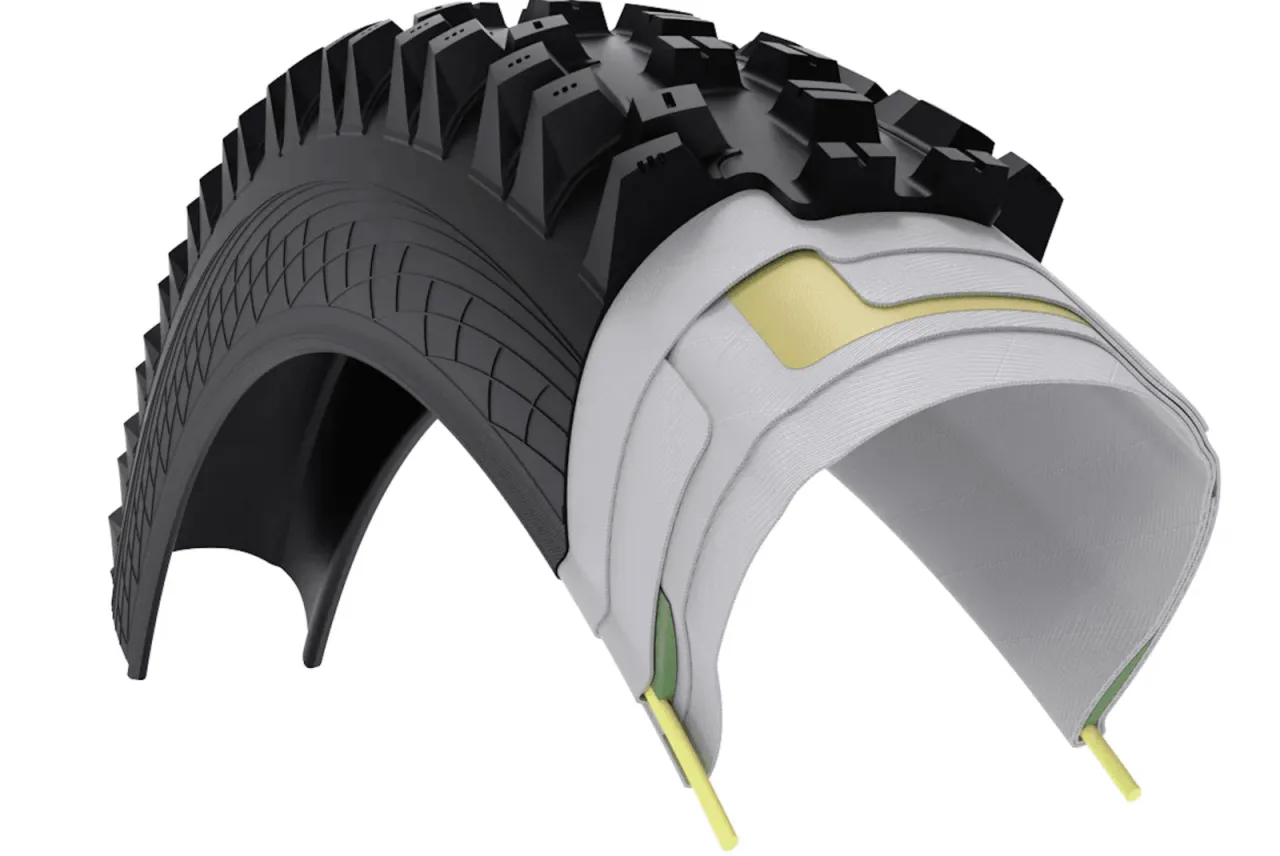 nowa opona z warstwą ochronną