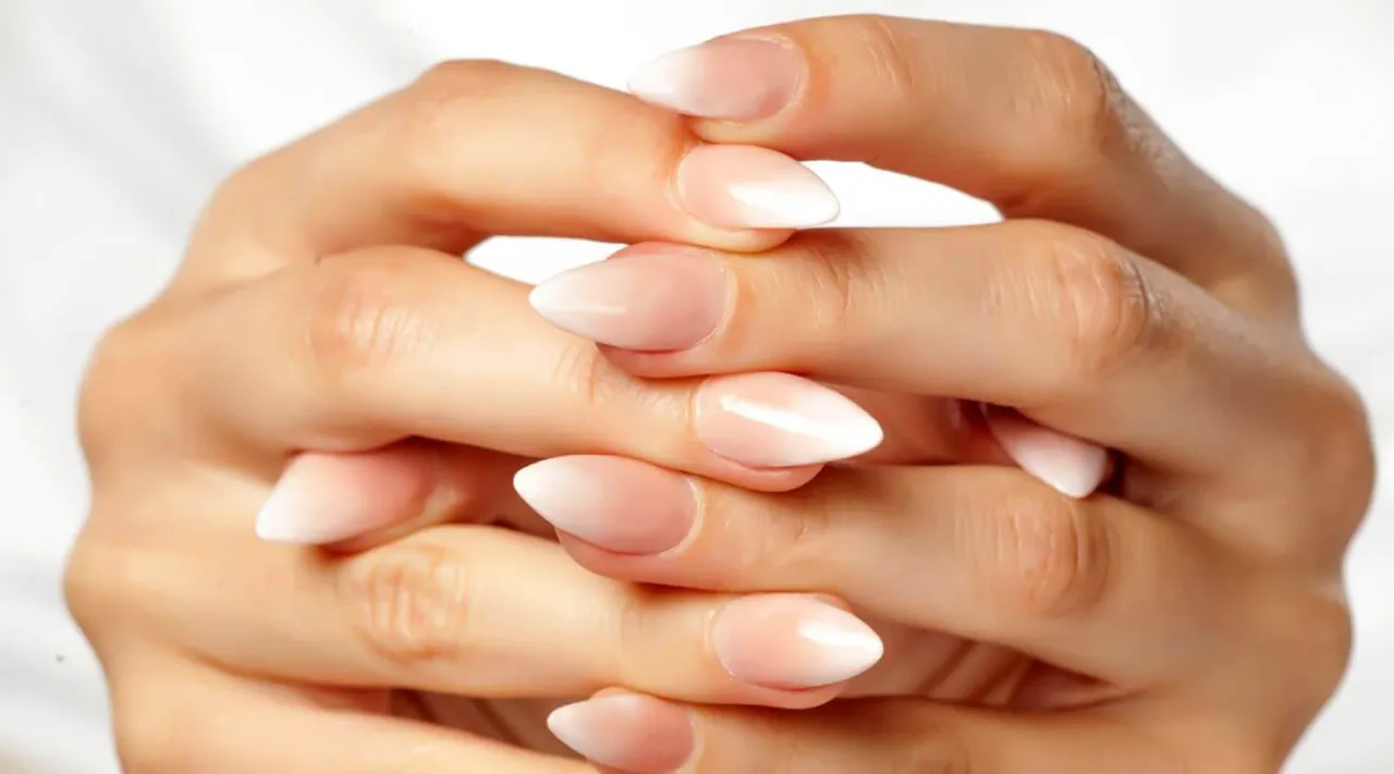 DIY Babyboomer Ballerina Nägel Anleitung