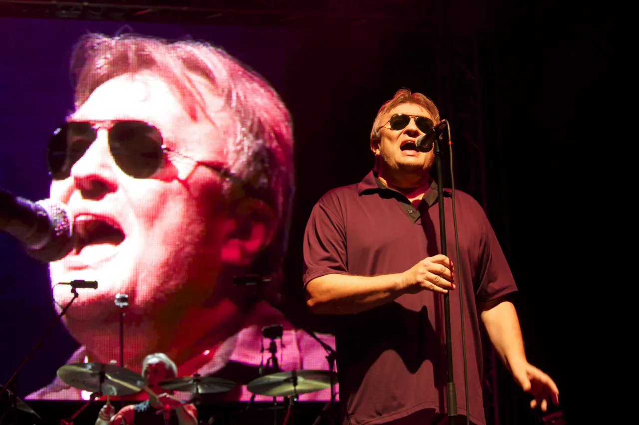 Krzysztof Cugowski z Budką Suflera na scenie