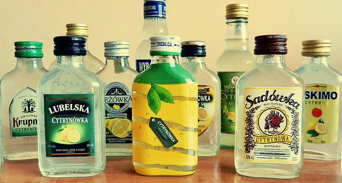 nalewka mętna i klarowna porównanie