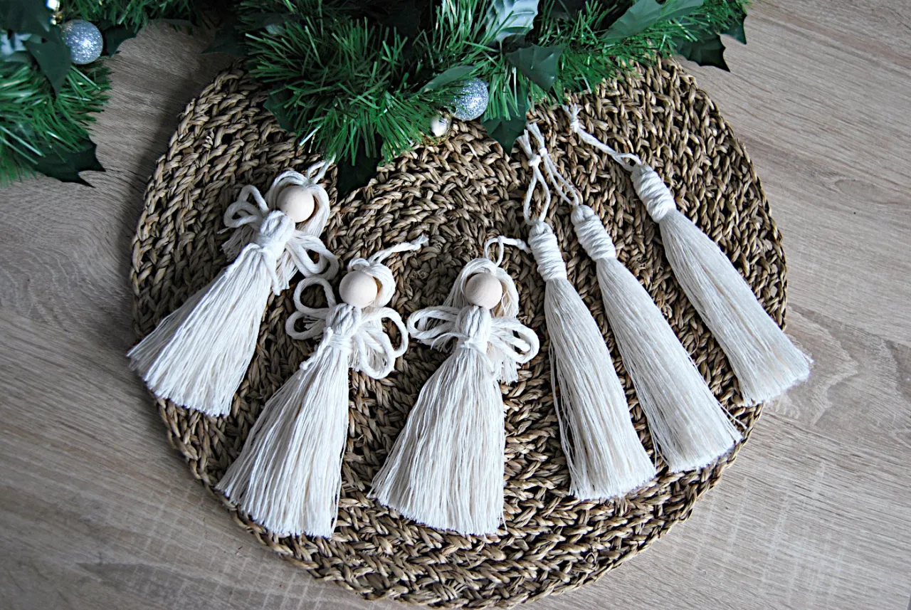 Materiały do makramy ozdoby choinkowe