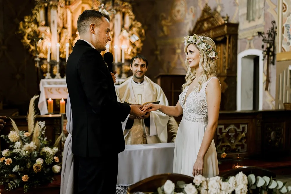 rozmowa z księdzem przed ślubem