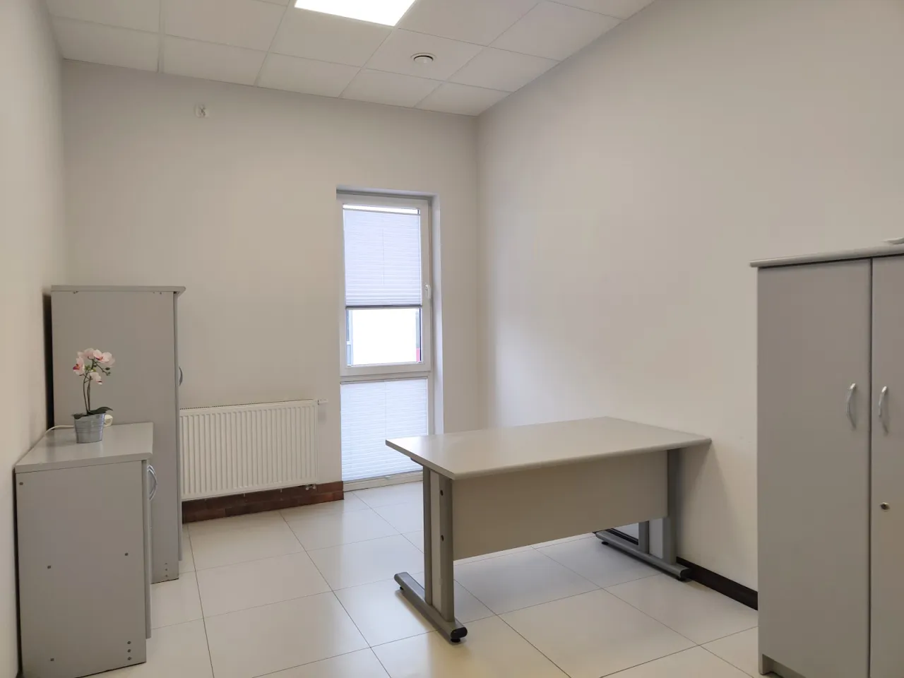 R&oacute;żne zastosowania nieruchomości: biuro, gabinet, mieszkanie na wynajem