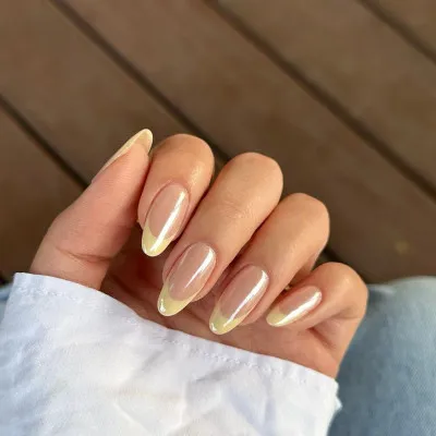 Zdjęcie Najmodniejsze trendy manicure 2023: kolory, wzory i techniki, które musisz znać